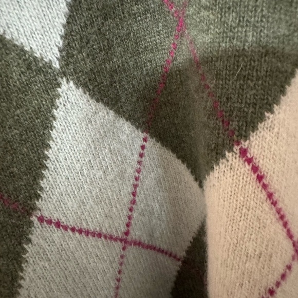 Authentic Burberry Merino wool sweater - Picture 9 of 11